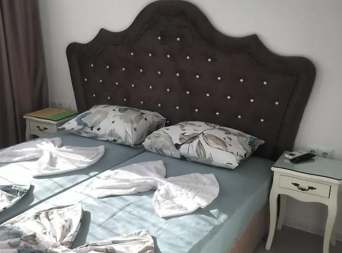 Луксозни Апартаменти Под Наем В Комплекс От Затворен Тип В М-Ст Каваците В Созопол Dyuni Foto